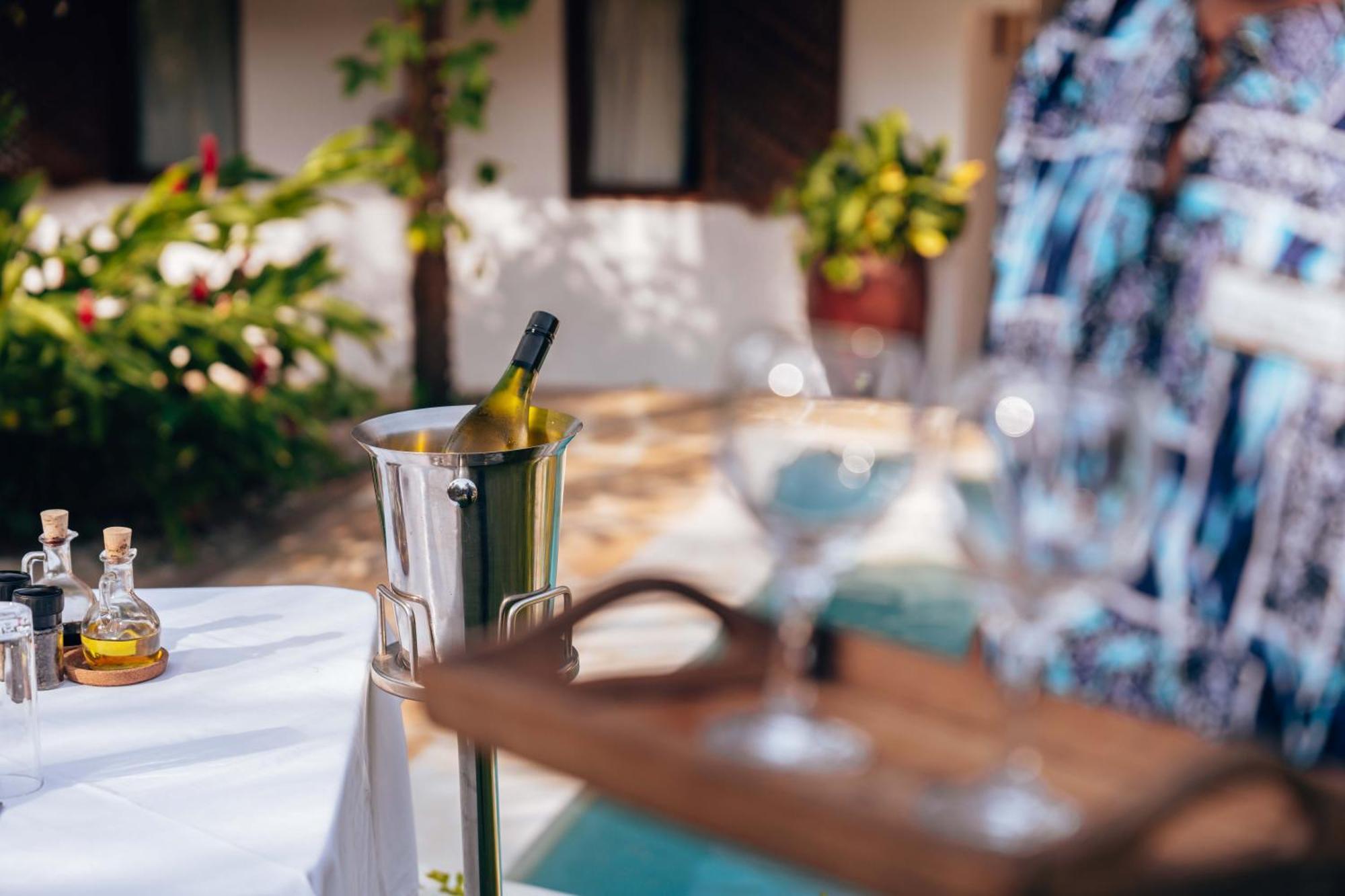 Готель Hekaya Zanzibar 4*